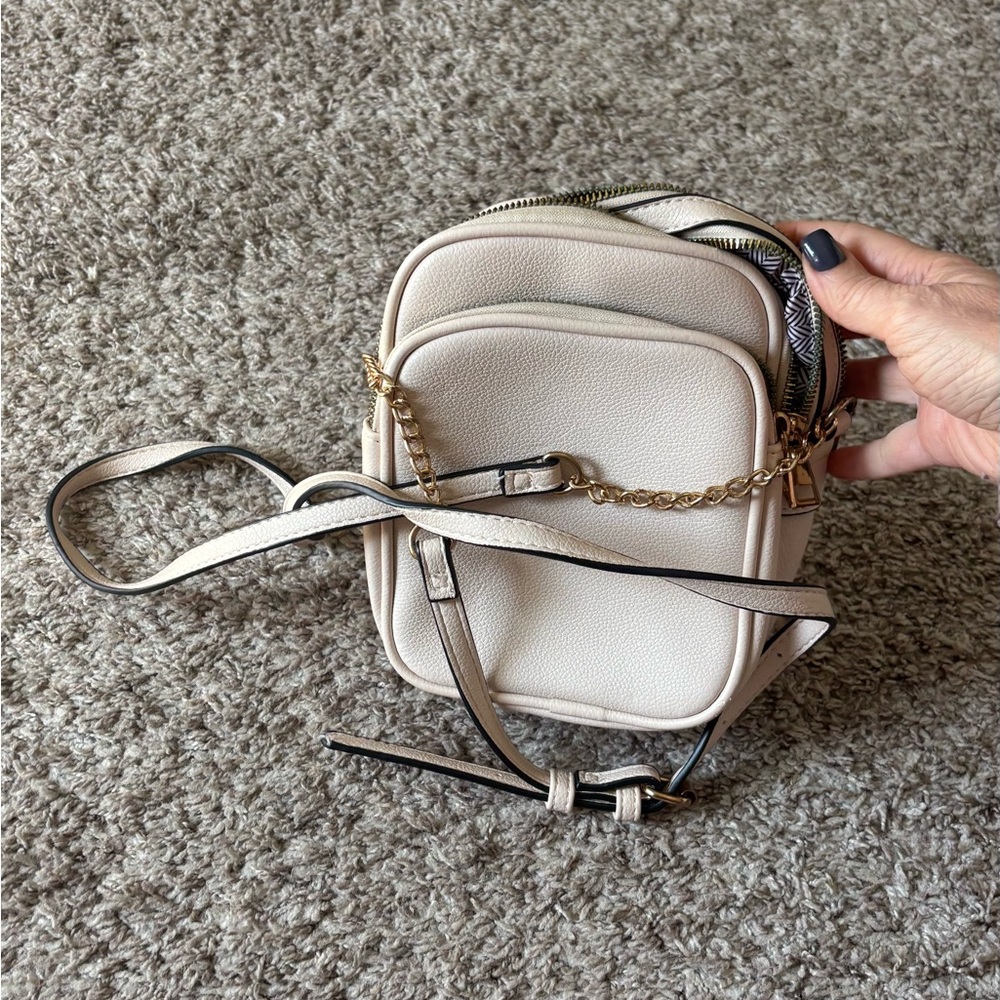 Elegant Cream Women's Crossbody Bag